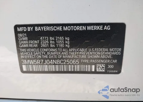 2022 BMW 330I xDrive z USA, uszkodzony, nr VIN 3MW5R7J04N8C25065